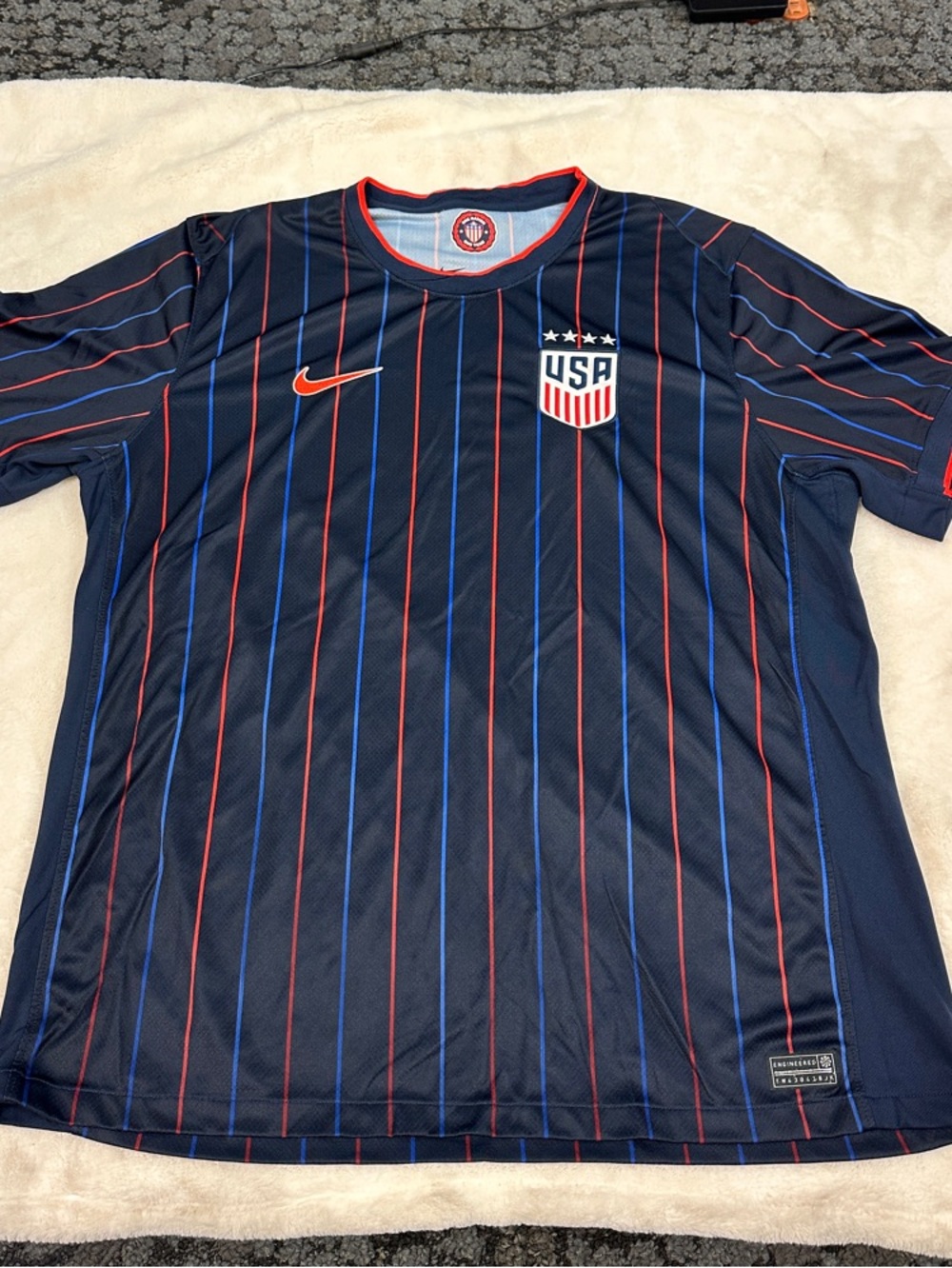 Brand New Nike Navy Blue USA Pinstripe Soccer Jersey